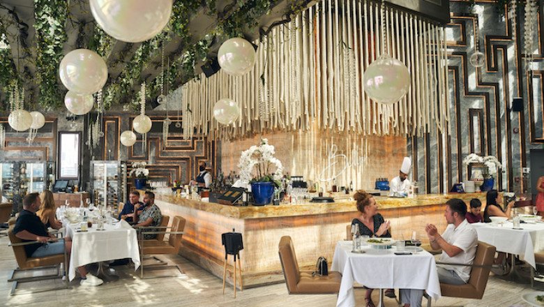FINE ITALIAN FARE WITH ROOFTOP VIEWS OF DUBAI