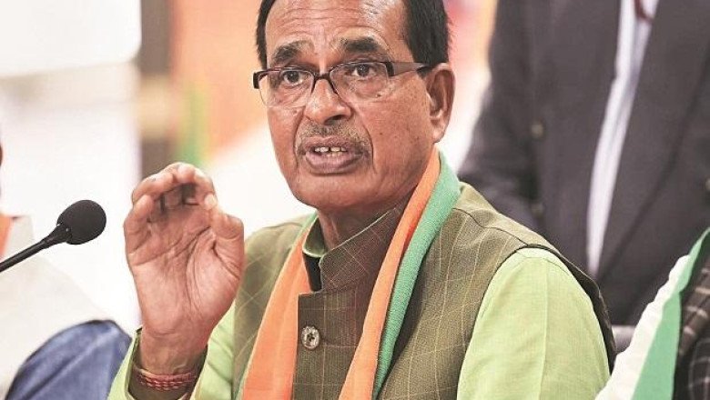 BJP copies Cong guarantees to rain ‘freebies’ in MP