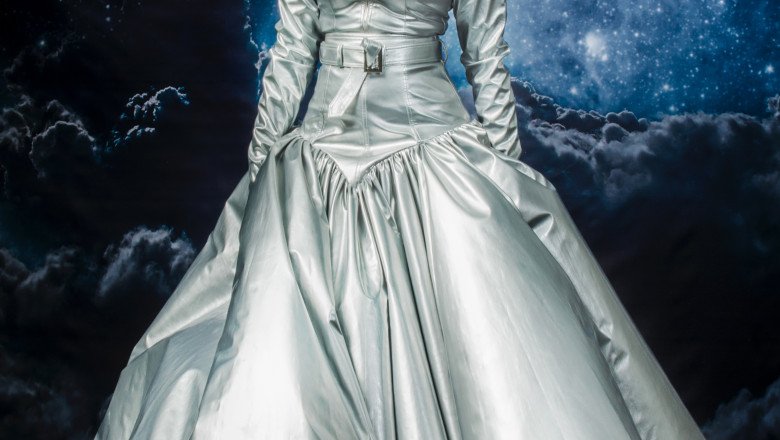 Dalia Mubarak Releases First Single “Mara Aan Malioun In Partnership With Warner Music MENA