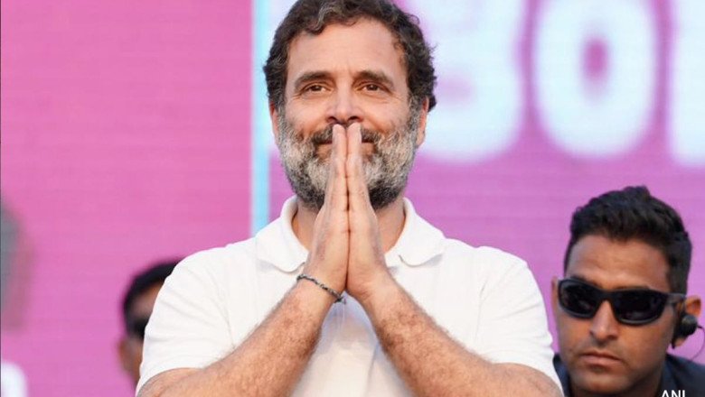Chouhan mocks Rahul on porters interaction