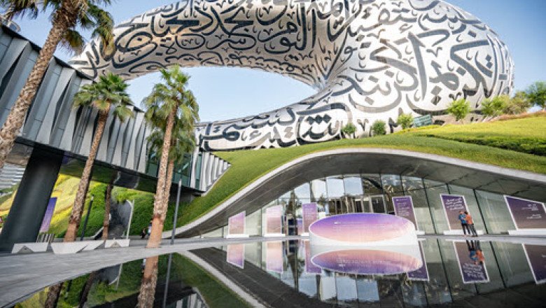 Future forum predicts paradigm shift during next decade