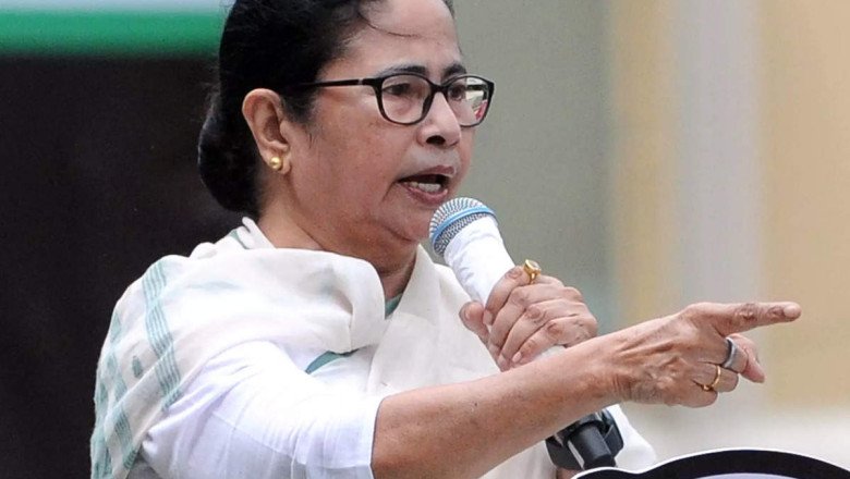 Cong, BJP seek President Rule in Bengal after ED assault