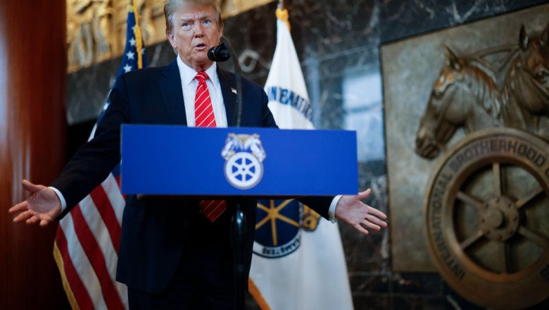 Supreme Court Hears High-Stakes Case Seeking to Oust Trump from 2024 Ballots