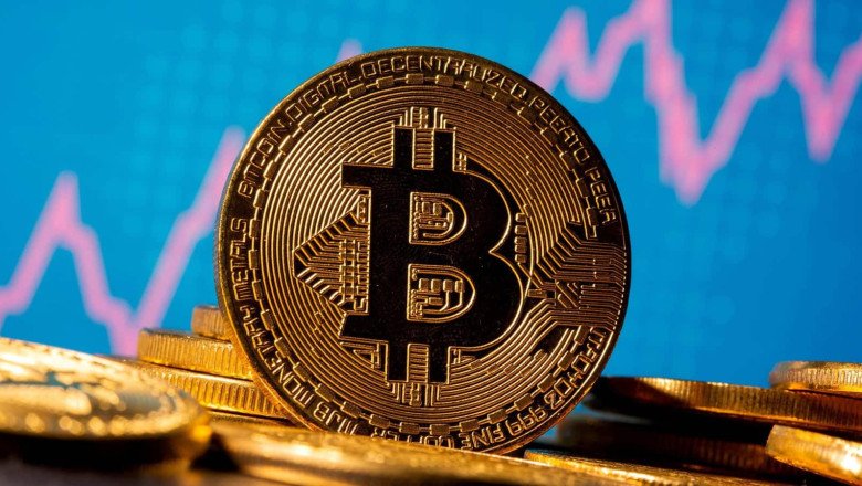 Dollar Surge Trips Up Bitcoin