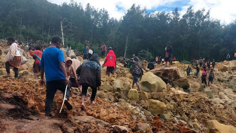 Hundreds feared dead after landslide in remote area of Papua New Guinea ...