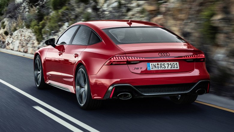 Audi RS7 Sportback Takes the Road
