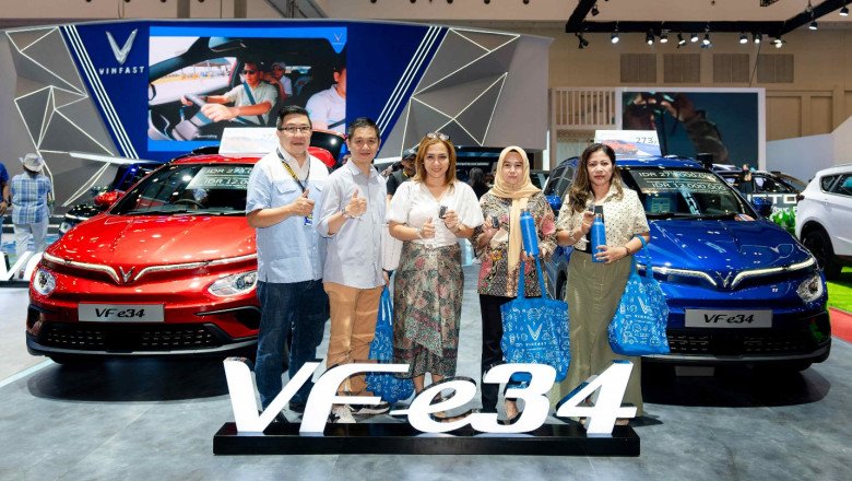 VinFast delivers first batch of VF e34 in Indonesia