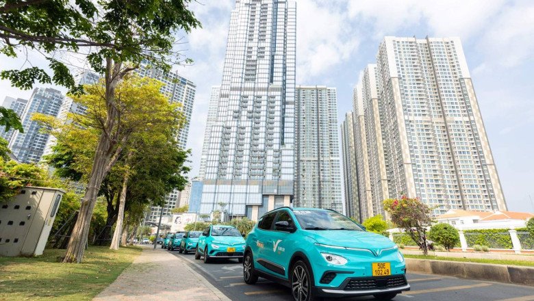 Taking a Leaf Out of Xanh SM’s Book: Jakarta’s Path to Green Taxis