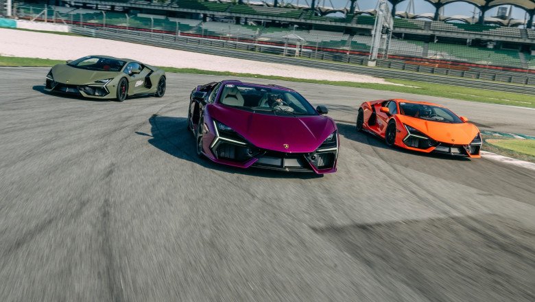 Lamborghini Revuelto Review — Hybrid Supercar Does 0-300km/h In 15.3 Seconds!