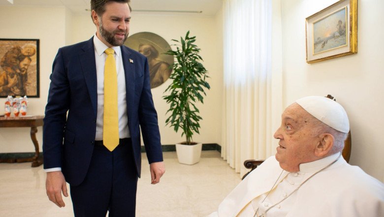 Vance meets with Pope Francis on Easter Sunday after tangling sharply over migration