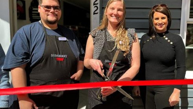 Business in Clarksburg is a Familiar One to Downtown as it Makes New Site Official with Ribbon Cutting