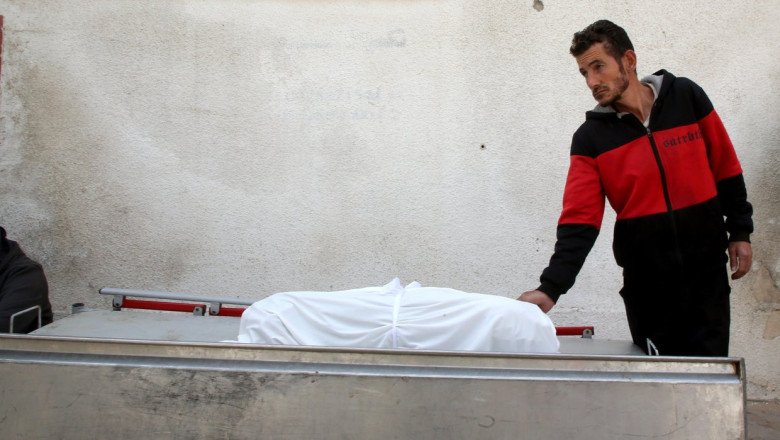 Israeli strike on school-turned-shelter in Gaza kills at least 10 as mediators work on proposal to end war