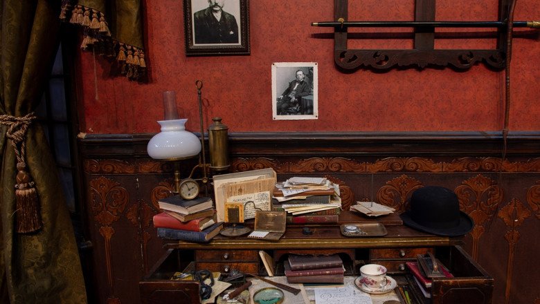 Step into 221B Baker Street at SCRF 2025: Sherlock Holmes Exhibition turns annual festival into one giant crime-solving adventure
