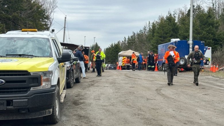 ‘Everybody’s pulling for the one goal’: Search for missing Pictou County children enters third day