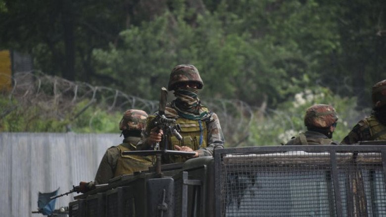 Why are India and Pakistan on the brink of war? Here’s what the fighting in Kashmir is all about.