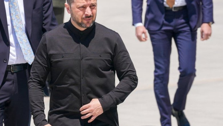 Putin skips Ukraine talks in Turkey as Russia shirks pressure from Trump, hurls insults at Zelenskyy instead