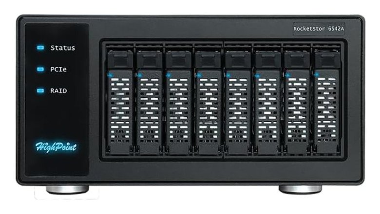 HighPoint’s new enclosure delivers 28GB/s transfer speeds with near-petabyte storage in small form