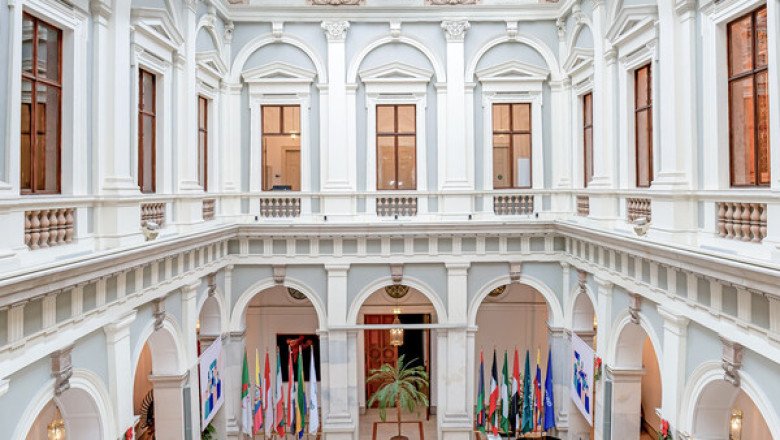 OPEC+ Maintains Output Targets Amid Market Uncertainty
