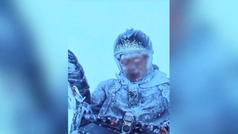 Paraglider survives being accidentally pulled 28,000 feet into air without oxygen