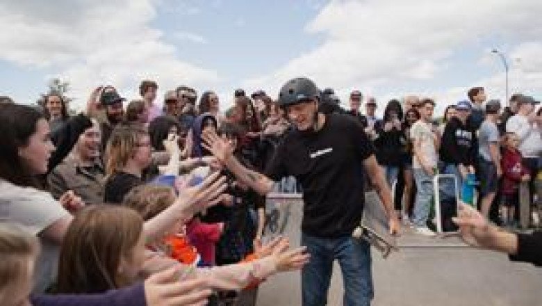 Tony Hawk, Mark McMorris help open skateboard park expansion in Smithers, B.C.