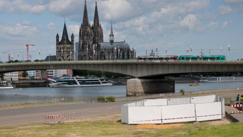 3 World War II bombs defused in a German city’s biggest evacuation since the end of the war