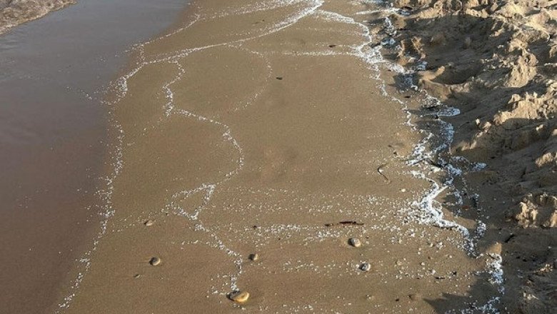 Beaches in Spain’s Valencia region closed after “unknown material” washes ashore
