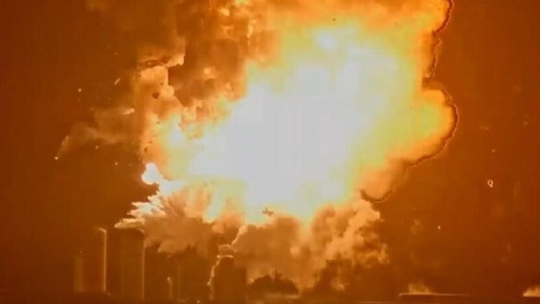 SpaceX Starship upper stage explodes during ramp-up to expected engine test firing