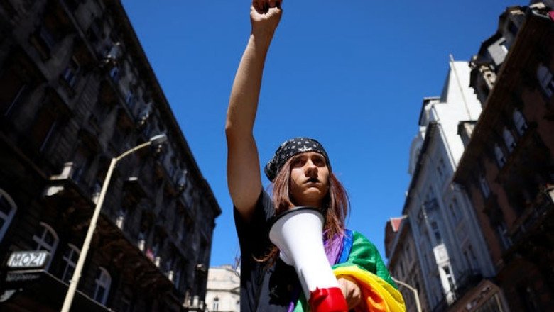Hungary’s LGTBQ community defies government ban to march in Budapest Pride