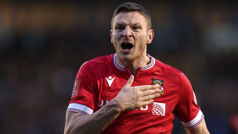 Wrexham boss Phil Parkinson: Paul Mullin made decision to leave