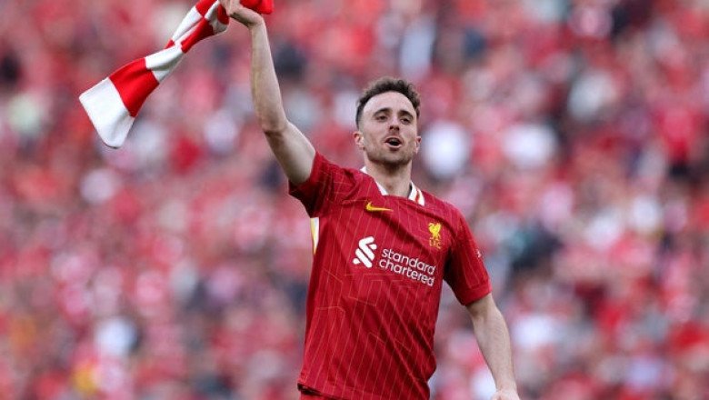 Diogo Jota, Liverpool F.C. soccer player killed in car crash in Spain along with brother, police say