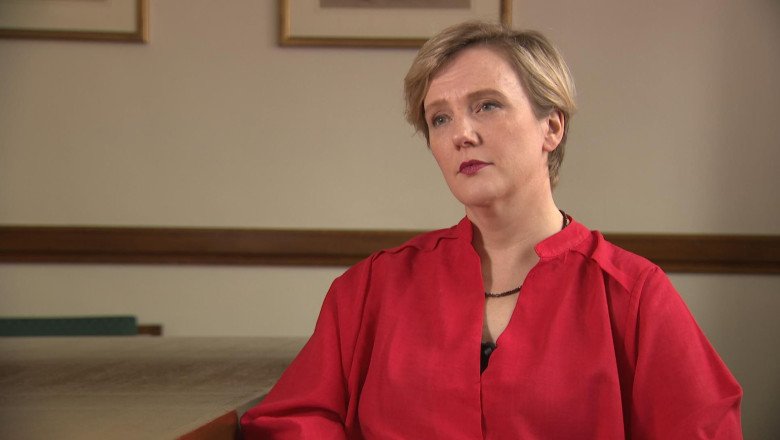 Labour MP Stella Creasy thanks Tube passengers for intervening as she was ‘hassled’ on Victoria line | UK News
