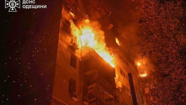 Russia launches massive overnight drone attack on Ukraine, killing 1