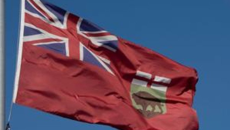 Searchers find body of sole occupant of abandoned boat on Lake Winnipeg