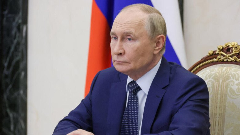 Trump issues new ultimatum calling on Putin to end Ukraine war in '10 or 12 days'