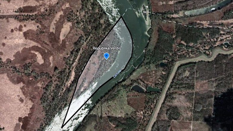 Man establishes tiny republic of 400 people in disputed Croatia-Serbia border territory