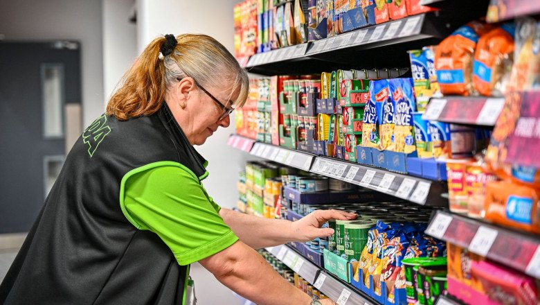 Asda closes in on £400m property deal with investment giant Blue Owl | Money News