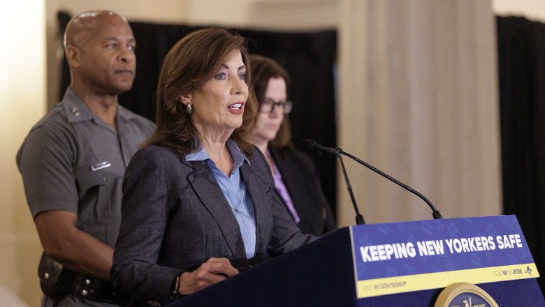 Hochul turns on the sarcasm for Mike Lawler