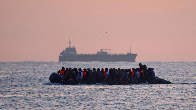 UK detains first migrants to be returned to France under 'one-in, one-out' deal