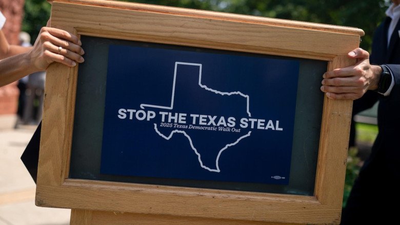 Texas Democrats who fled the state to block GOP redistricting push begin returning