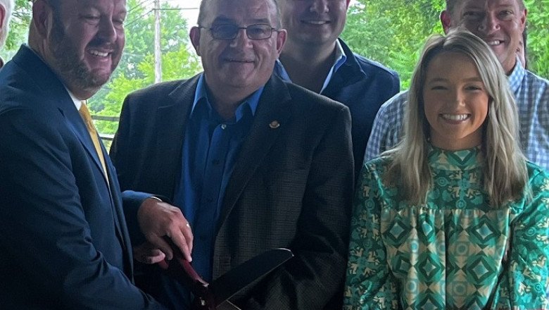 Shinnston Holds Ribbon Cutting for Rail Trail Revamp