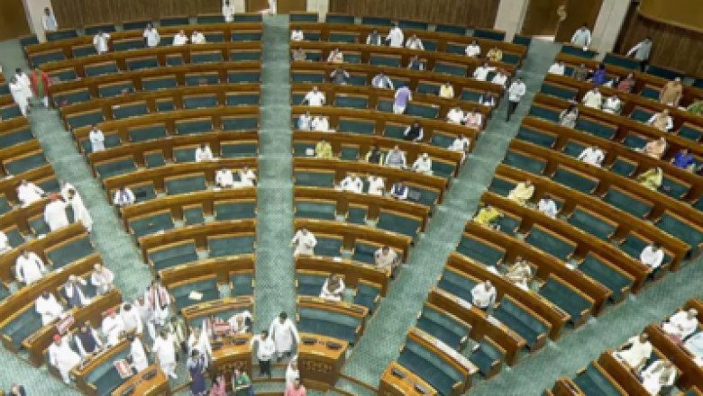 Parliamentary panel seeks price cap on cancer drugs | India News