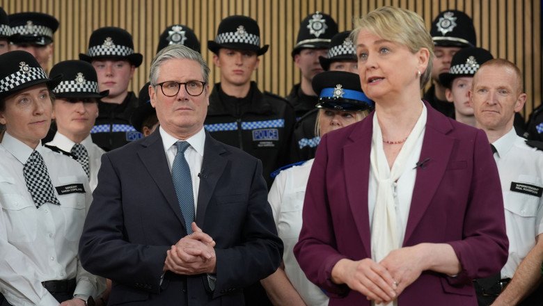 Yvette Cooper attempts to seize the limelight from Reform on immigration | Politics News