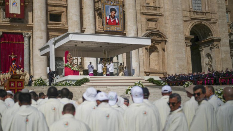 Pope Leo declares Italian teen computer whiz a saint