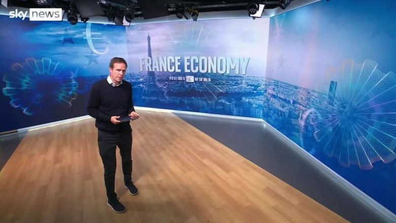France on brink of economic and political crisis as PM looks set to lose confidence vote | World News