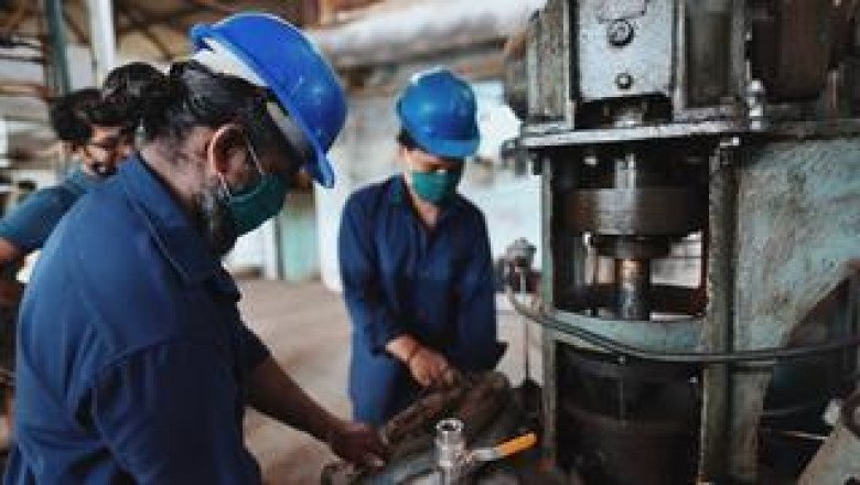 Odisha Cabinet approves 10-hour shifts; women to work night shifts